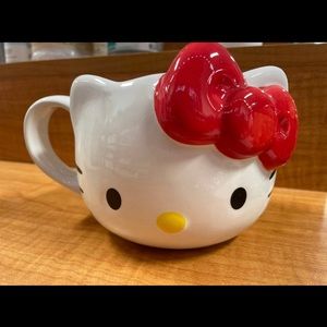 New HELLO KITTY Mug